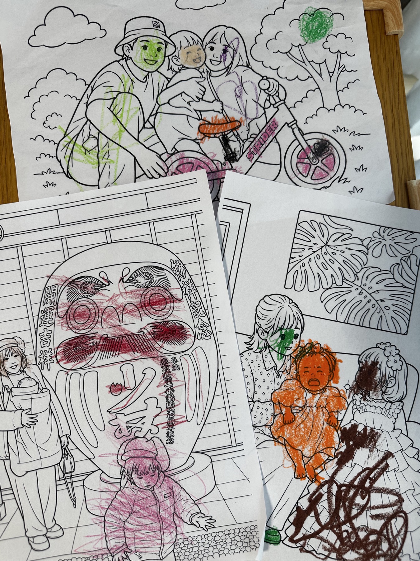 AIで作った塗り絵と実際に色を塗った作品